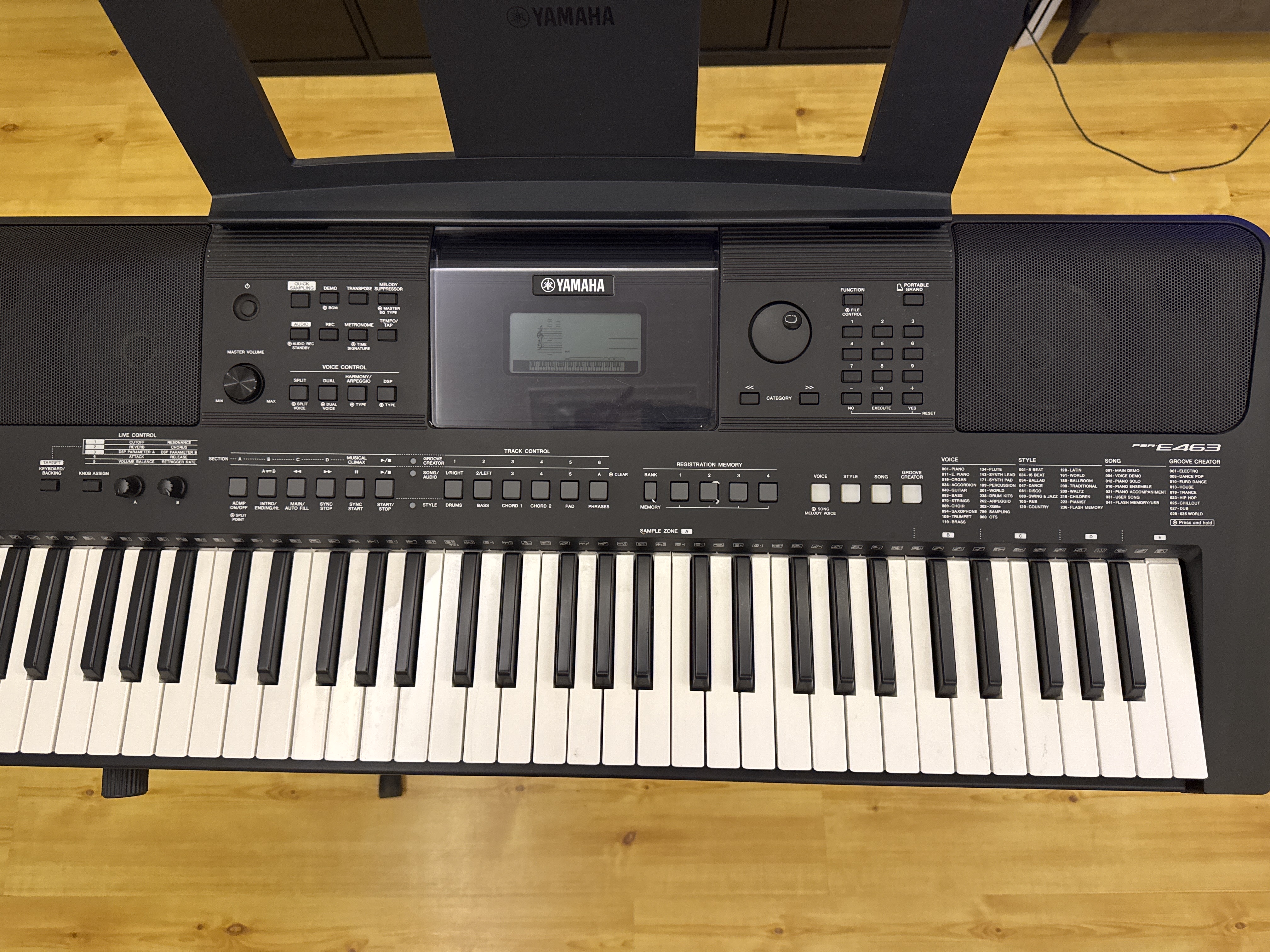 YAMAHA E463 اورق