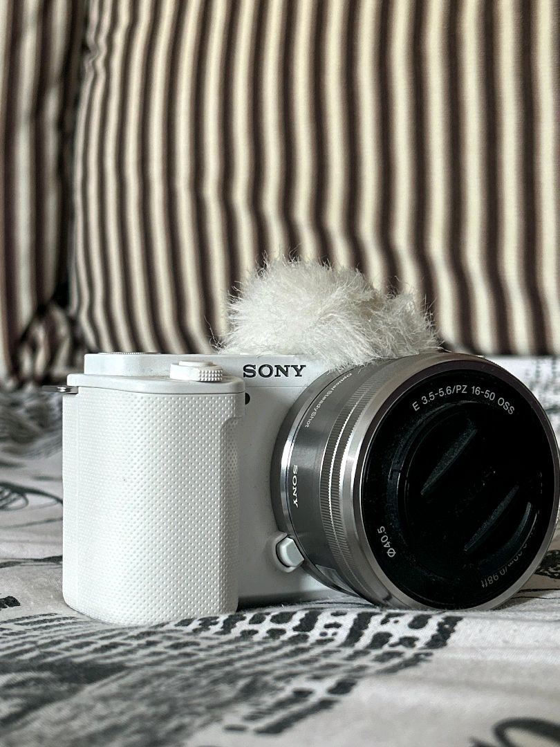 كاميرا Sony Zv-E10 مع عدسة - سوني