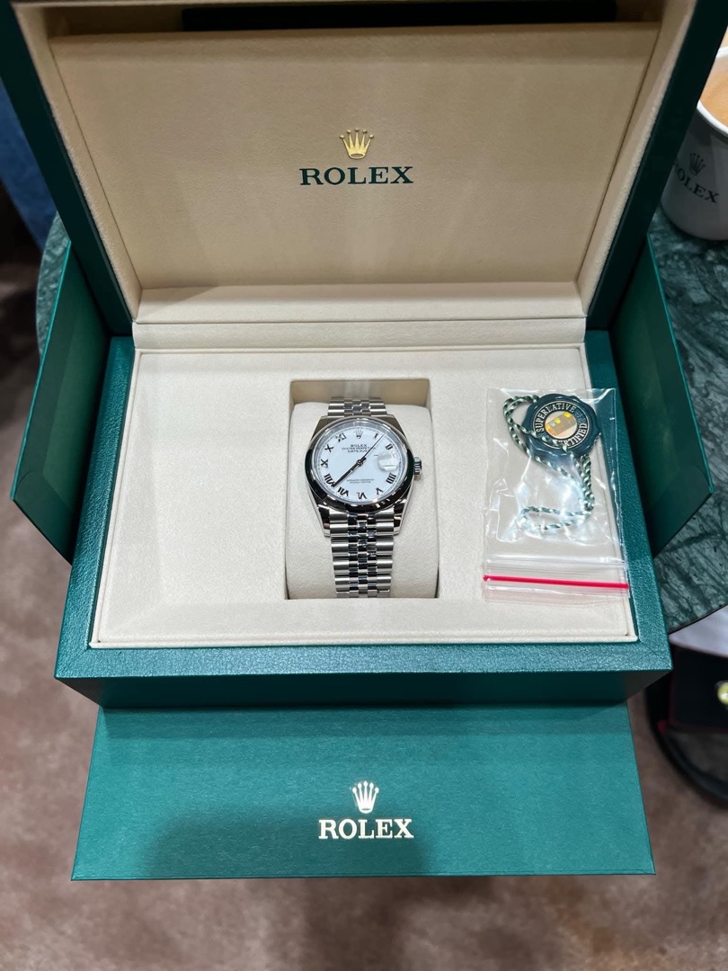Rolex Datejust 36mm Jubilee Bracelet  Purchased March 2025  Complete with Warranty Tag and Paper
