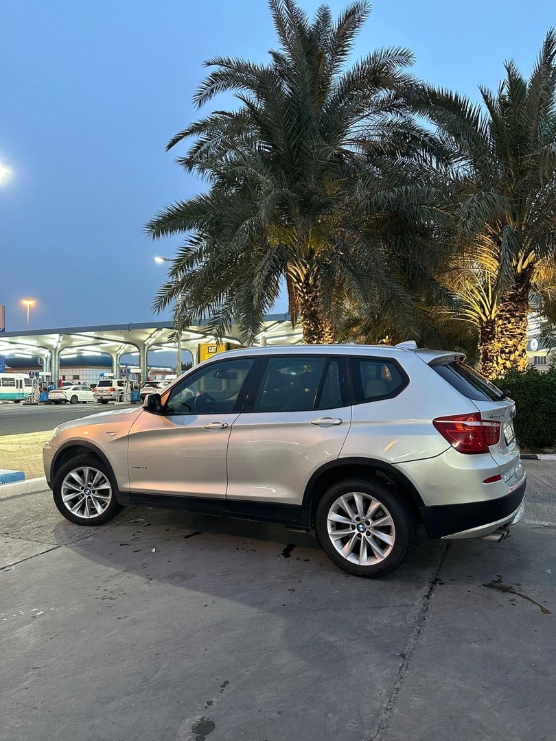 للبيع bmw x3 2012