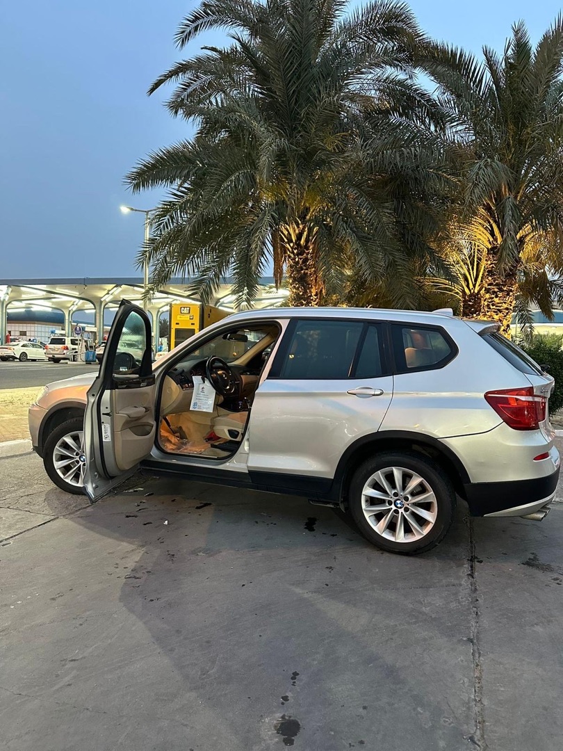 للبيع bmw x3 2012