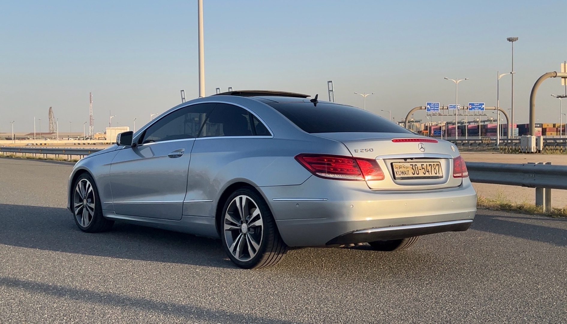 لـلـبـيـع مرسيدس بنز E250 Coupe