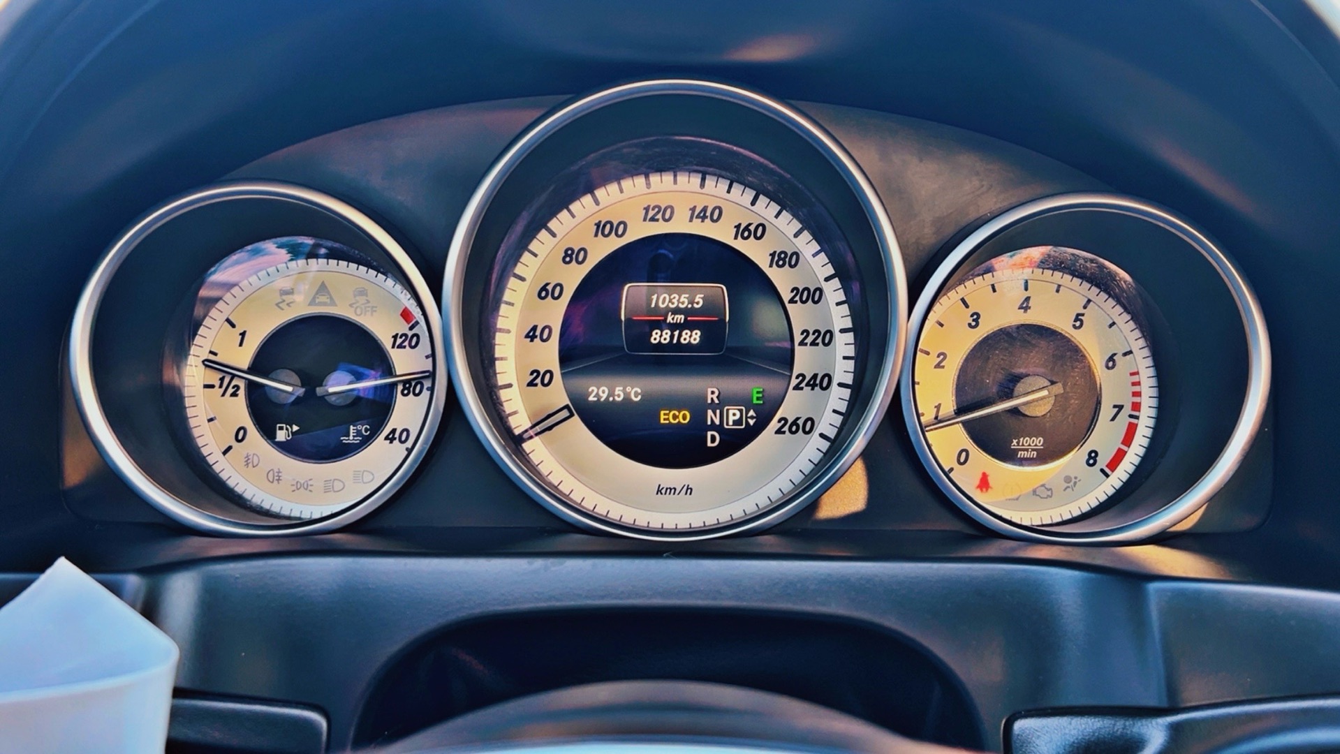 لـلـبـيـع مرسيدس بنز E250 Coupe
