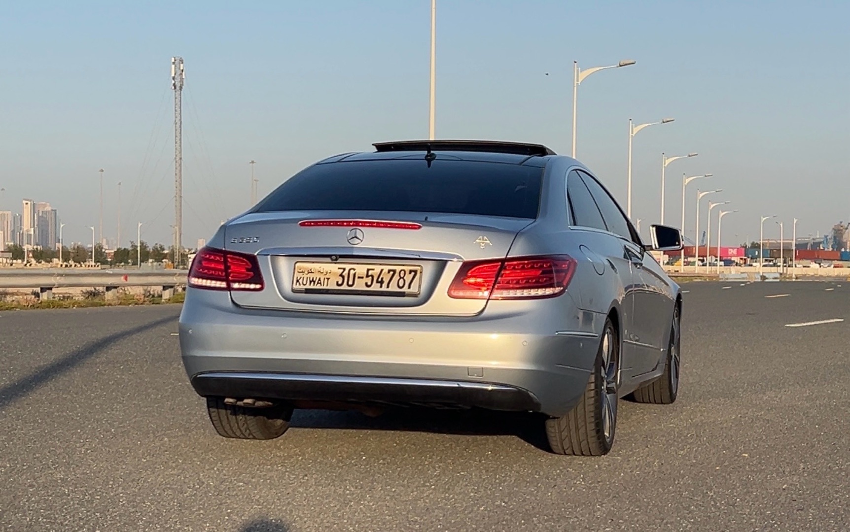 لـلـبـيـع مرسيدس بنز E250 Coupe