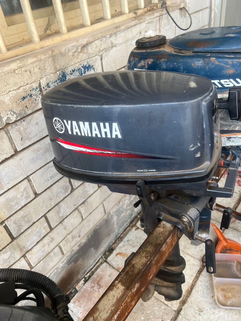 للبيع ماشوات مع مكاين