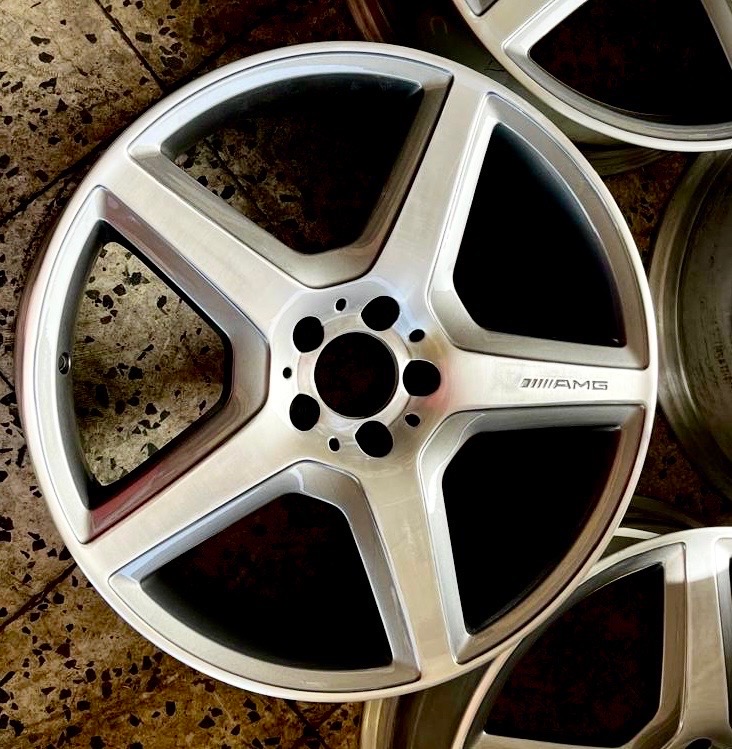 للبيع رنجات AMG مرسيدس 2007 -2012 S63 S500 S550