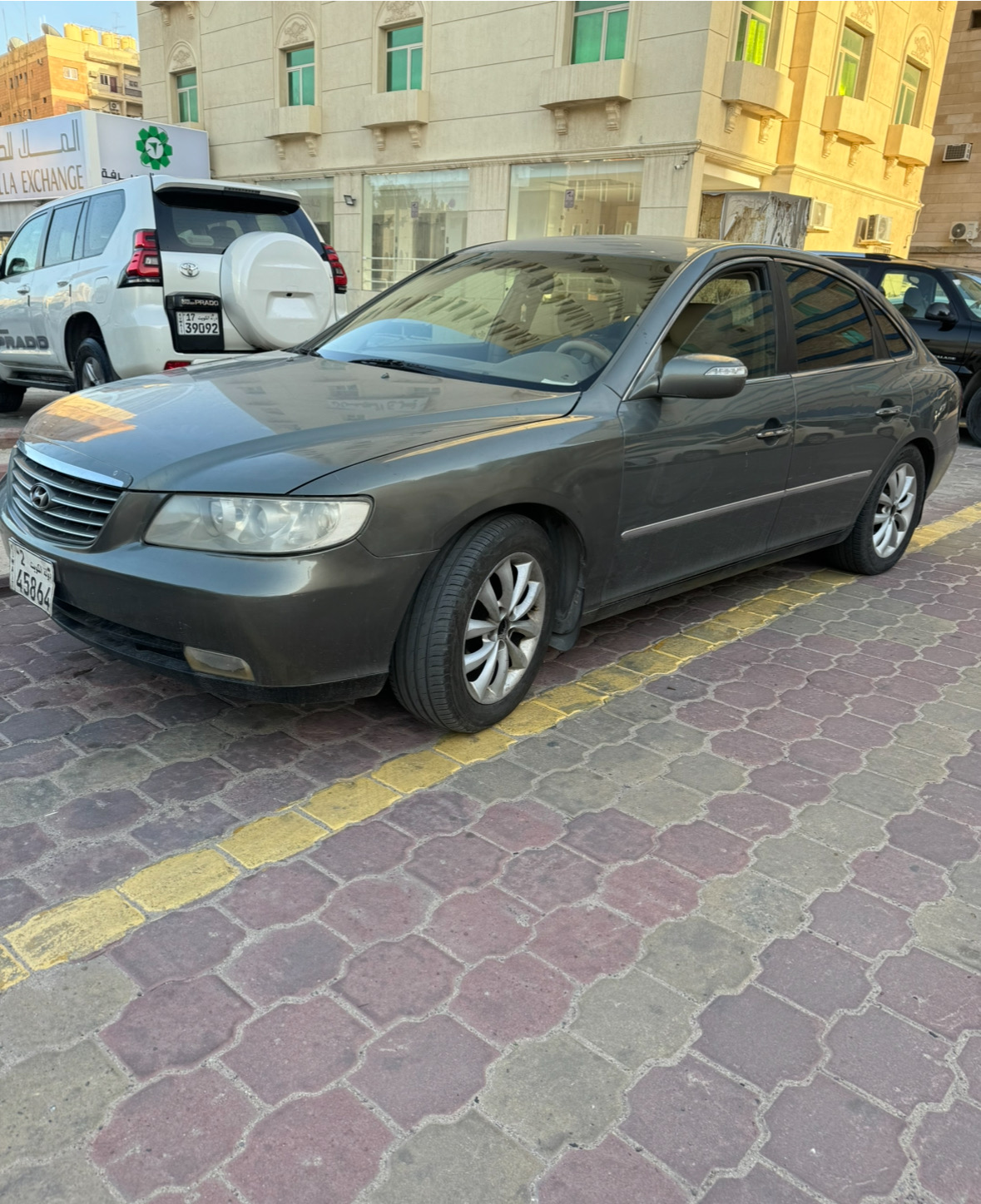 هوندا أزيرا