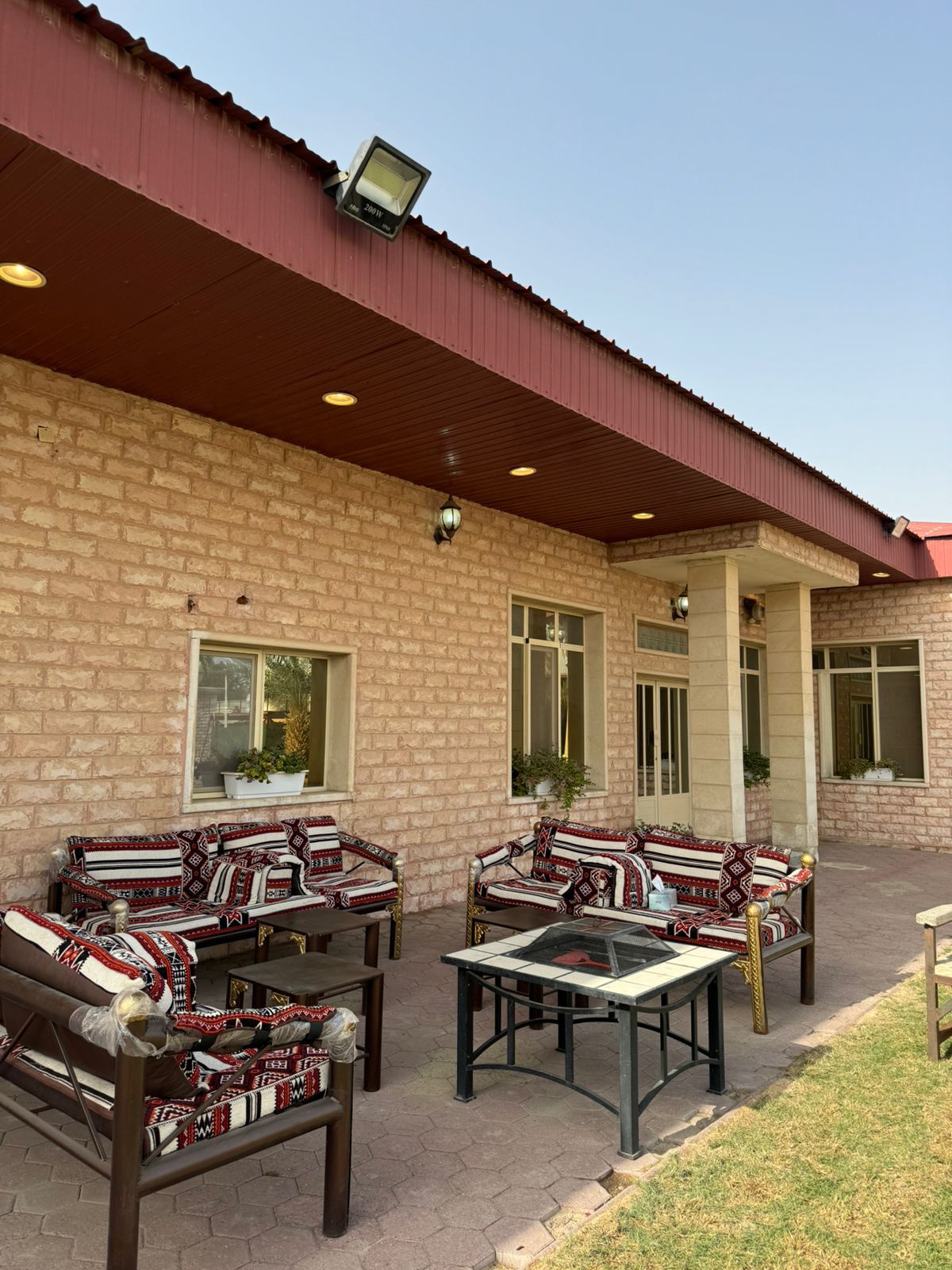 استراحة العبدلي بالهجن