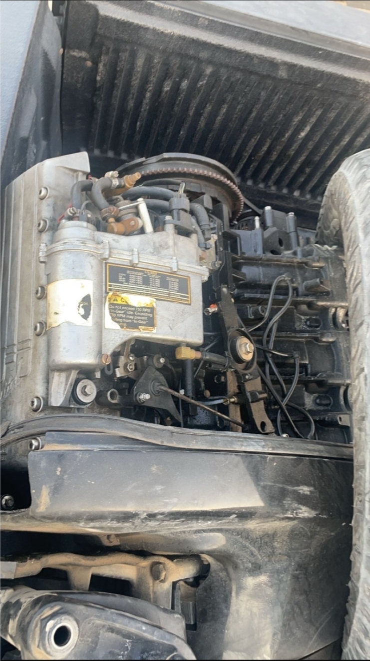 للبيع مكينتين مير كوري ٢٥٠ efi