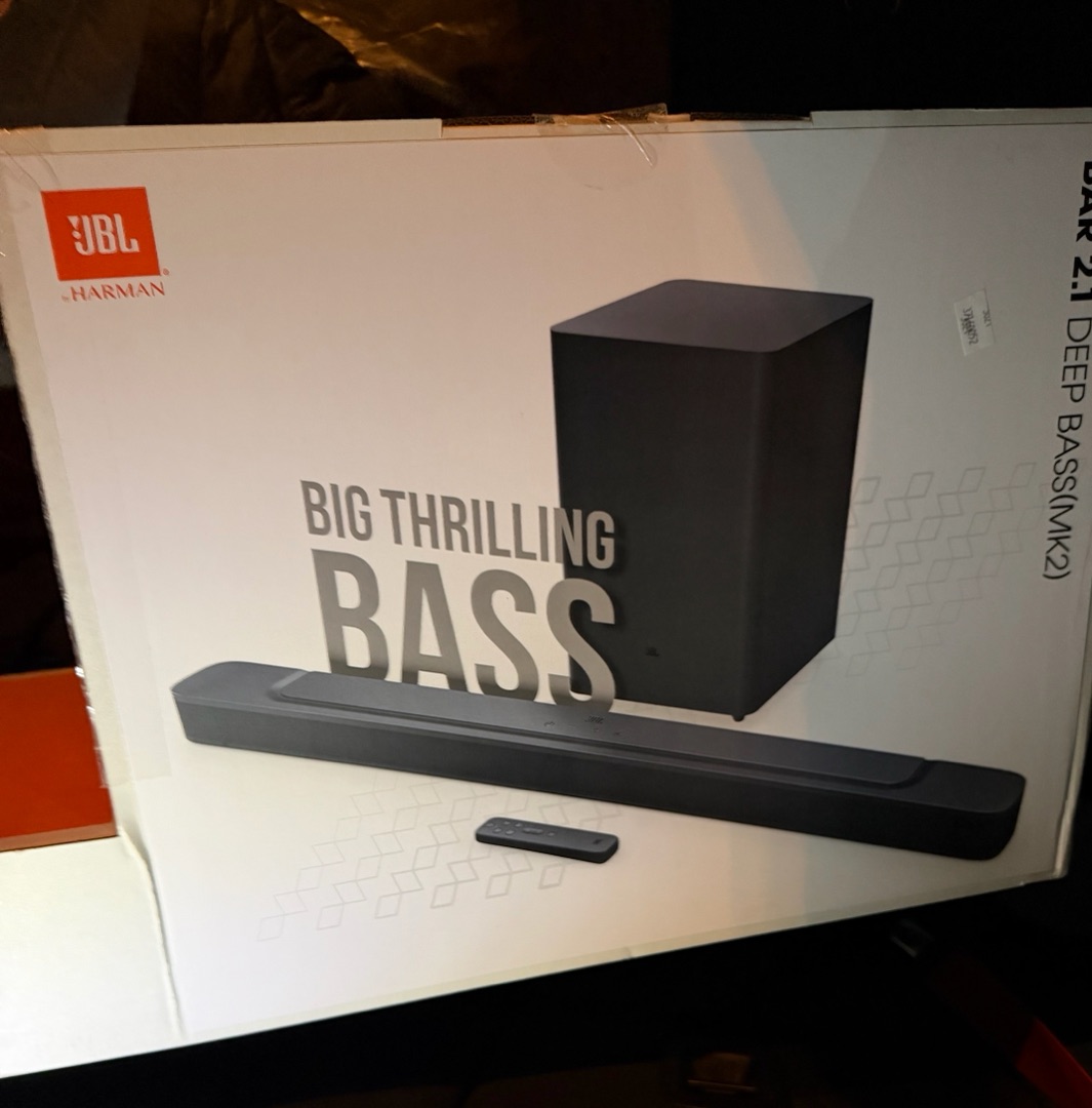 للبيع مسرح منزلي JBL Bar 2.1 Deep Bass 300WSoundbar BAR21DBM2BLKUK