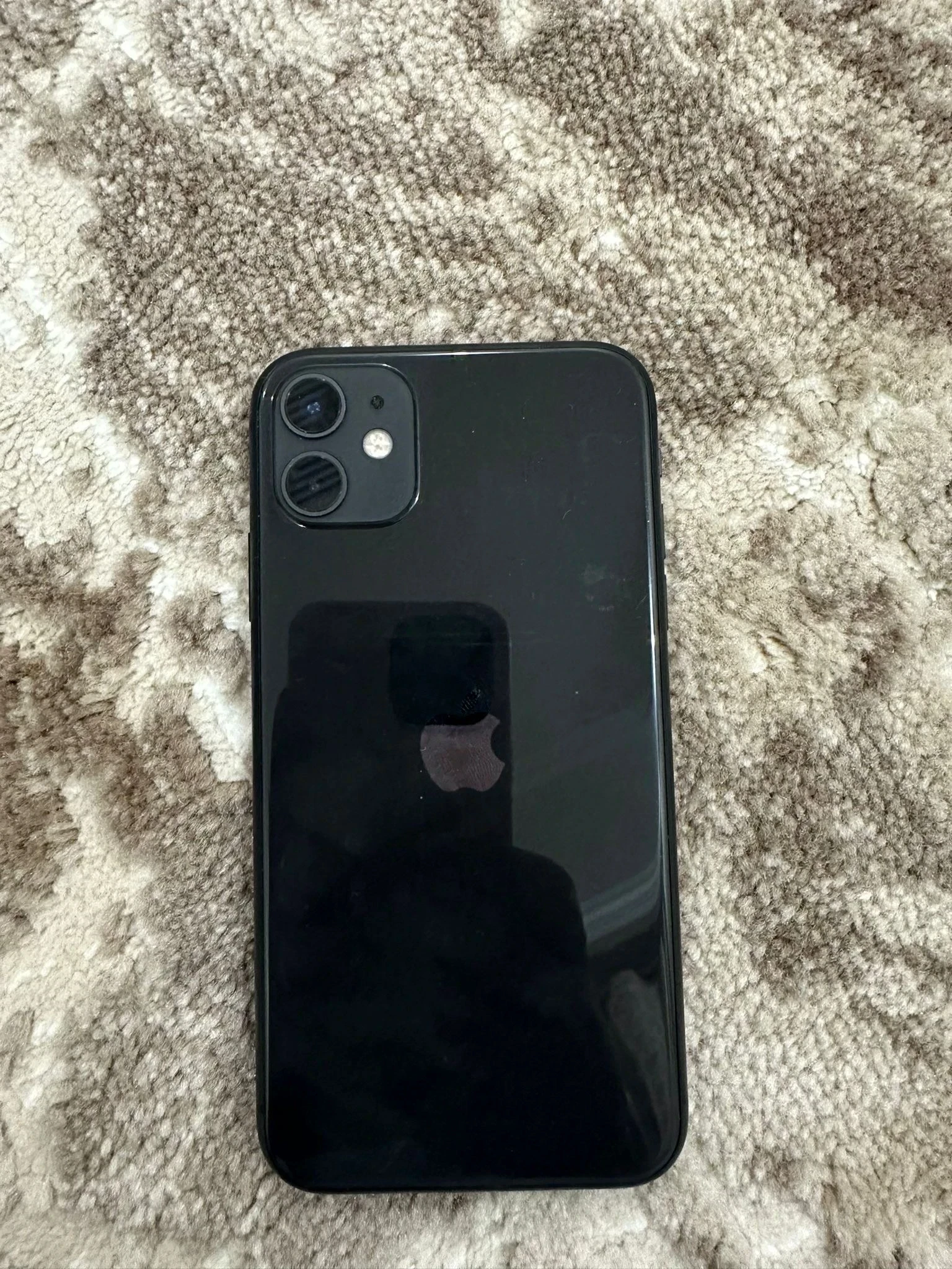 ايفون 11