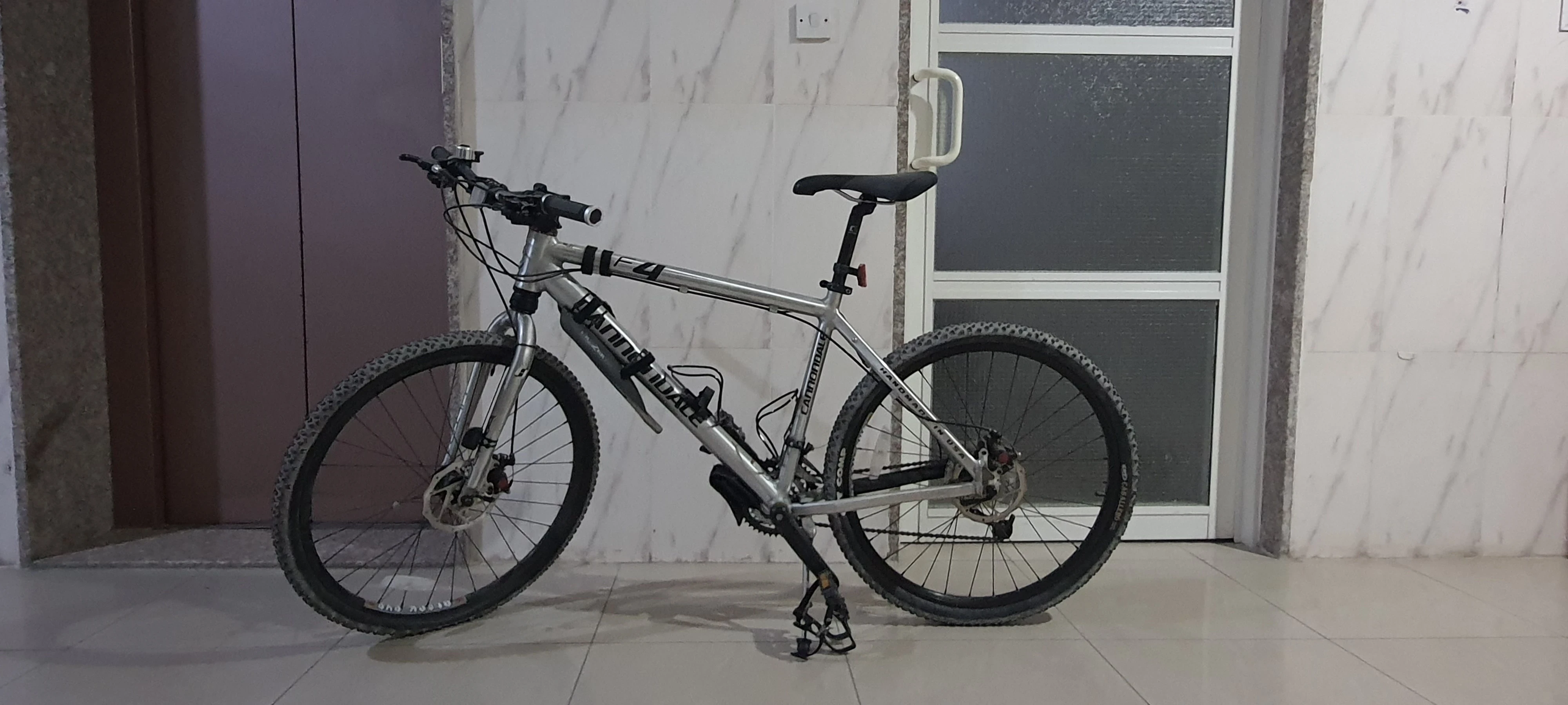 دراجة هوائية جبلية كانيندال _ kaanendale monti bike