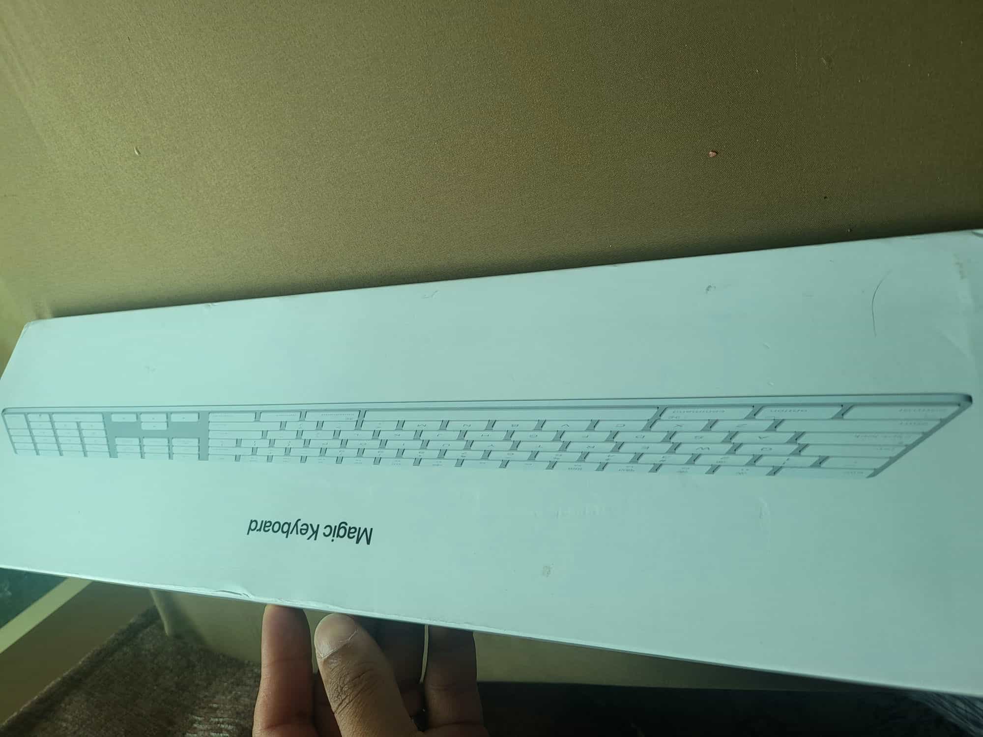 apple magic keyboard 2 with num key new