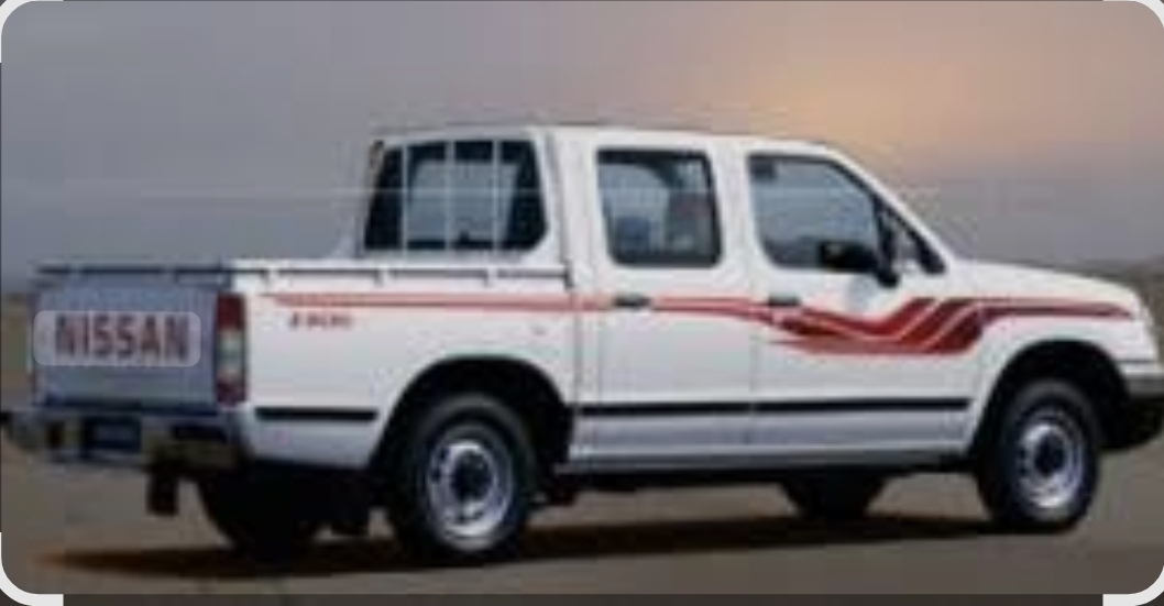 Nissan automatic pickup 2006 model, all in good, place in Abdali