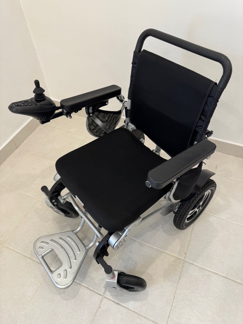 Electric Wheelchair