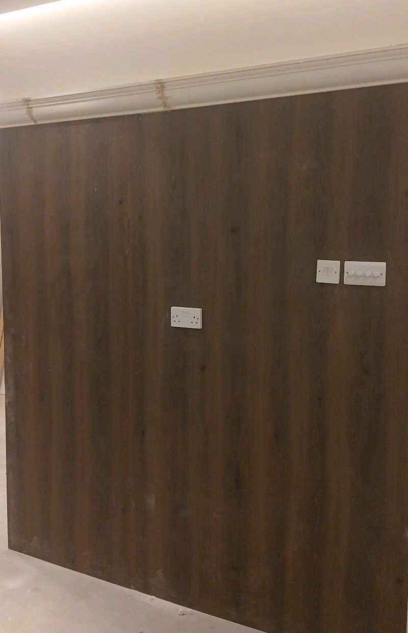 نجار عام